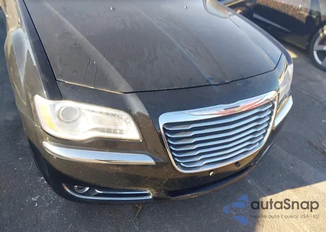 2014 Chrysler 300C из США, поврежденный, VIN 2C3CCAEGXEH264902
